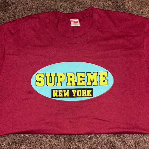 red supreme new york t-shirt - Picture 4 of 4